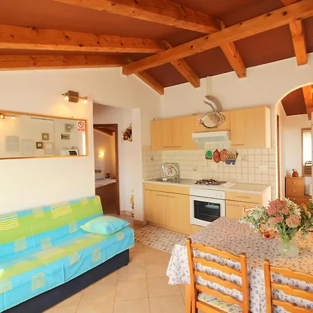 Alma A4 Apartment *