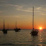 Alma A4 * Novigrad (Istria)