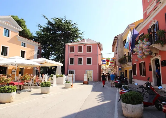 Appartement Alma A4 *